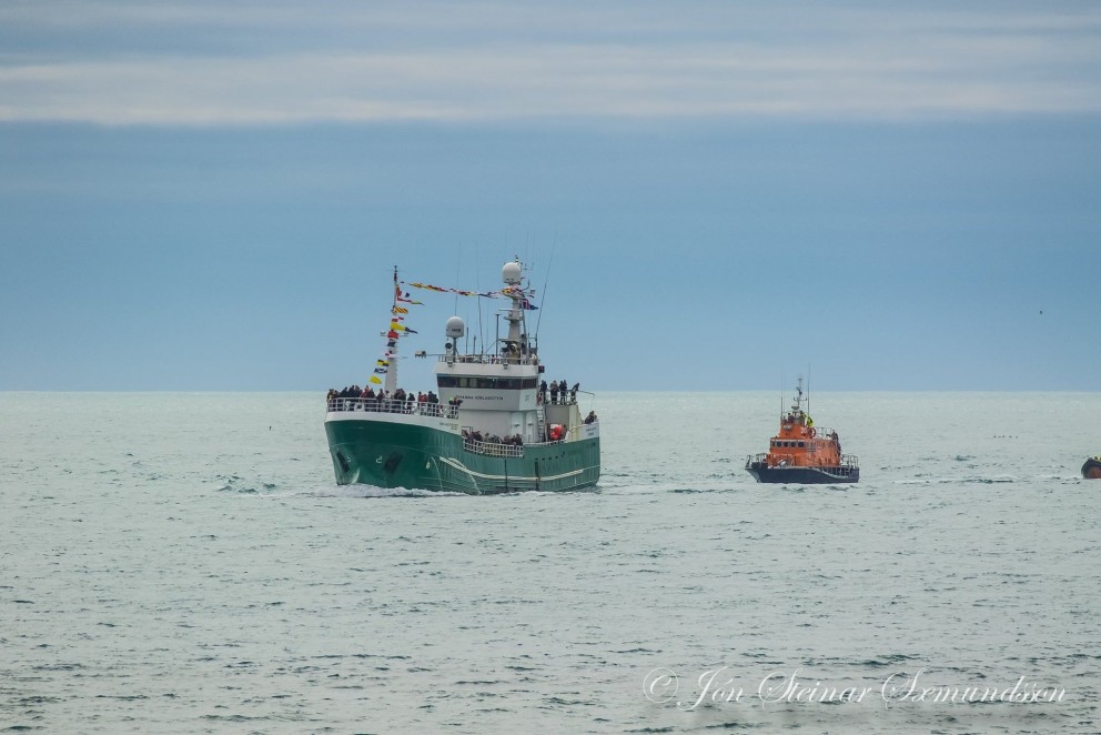Til hamingju með daginn